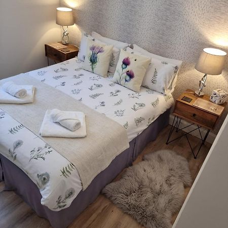 Heart Of Inverness-City Apartment Esterno foto