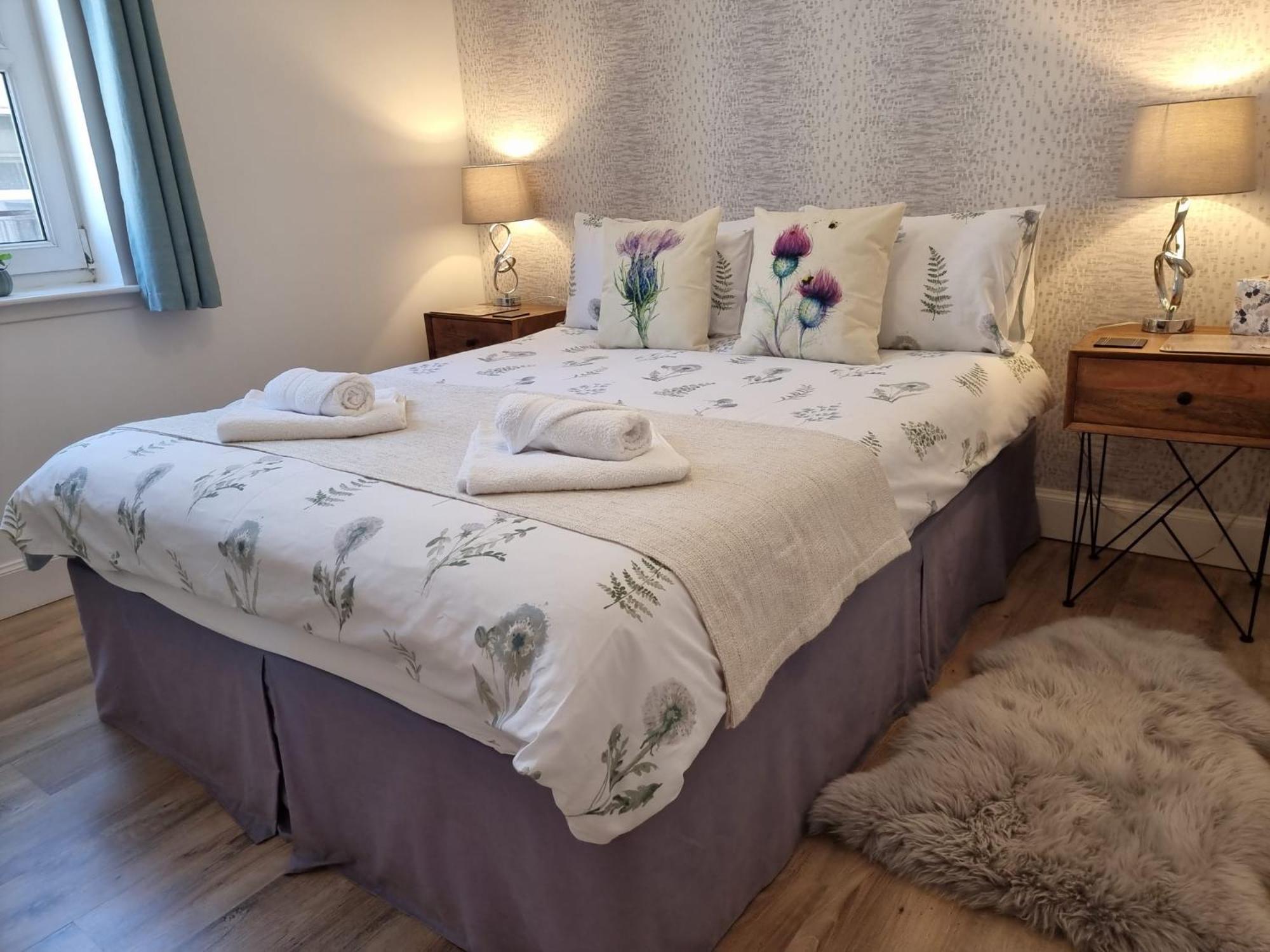 Heart Of Inverness-City Apartment Esterno foto